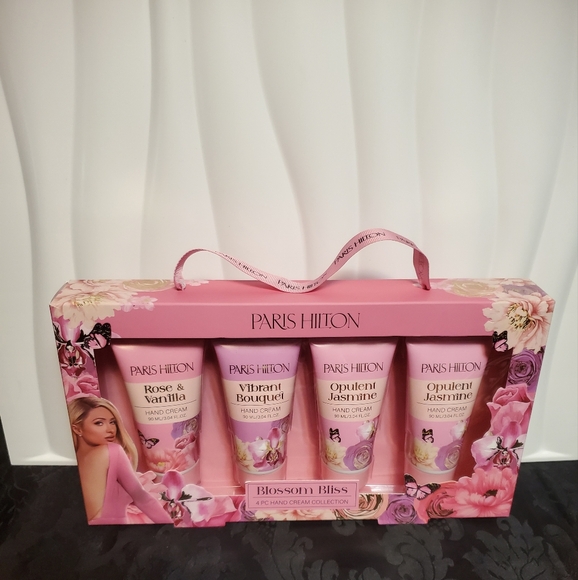 Paris Hilton Other - Paris Hilton Blossom Bliss Hand Cream Set